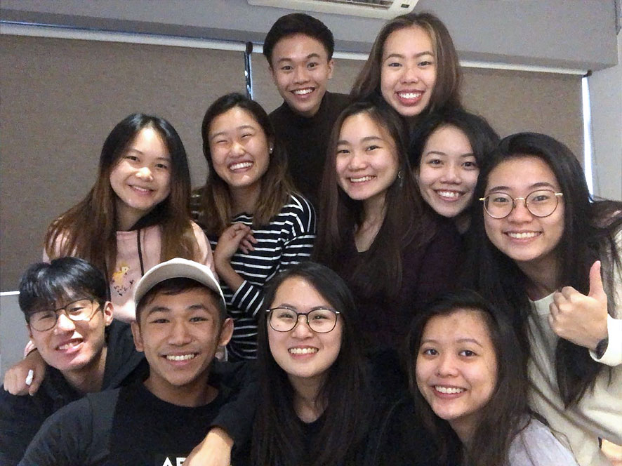 2019 NUS Business Flag committee with Flag Project Director, Ryan Chan (front left)