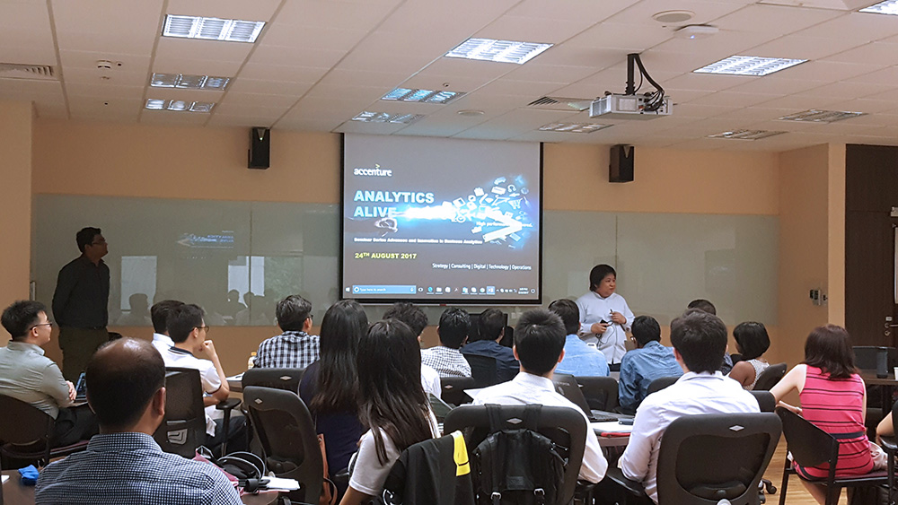 Ms Teo Lay Lim from Accenture speaking to students