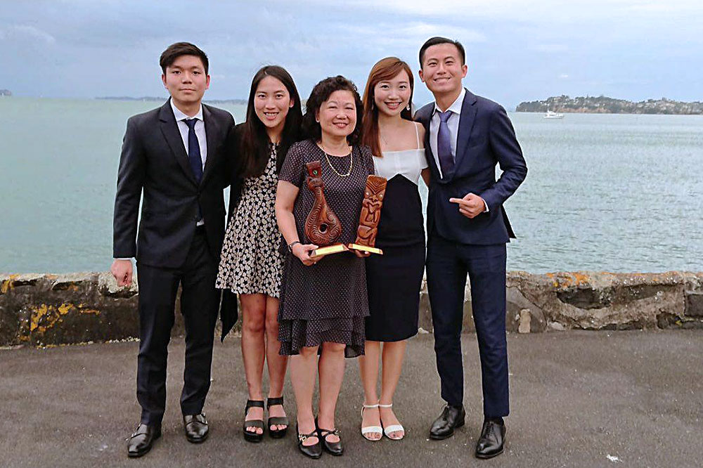 From left: Zhi Ren, Janel, Soo Jiuan, Veronica and Jun Hean