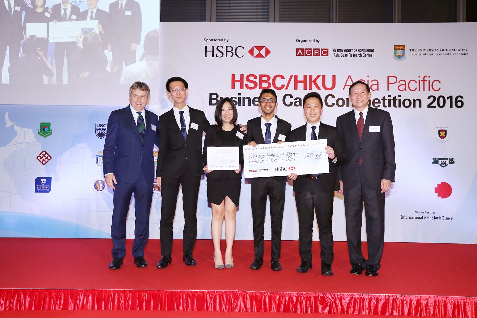 The NUS team at the HSBC-HKU International Case Comp 2016
