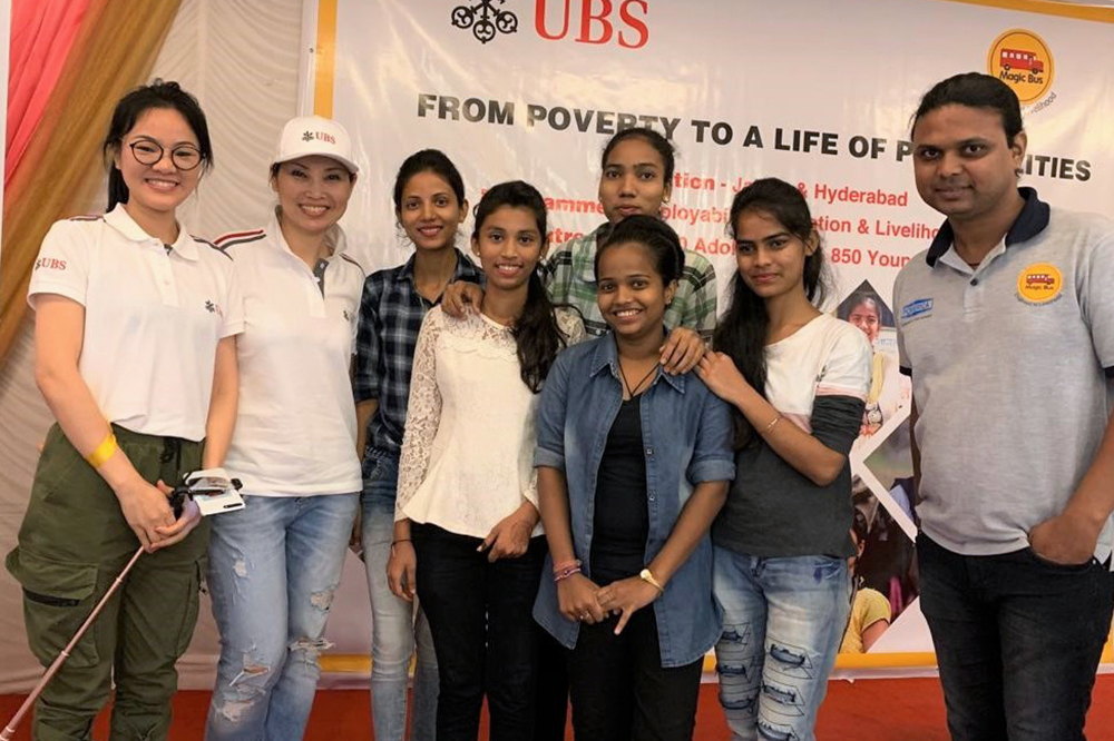 At UBS, Sylvia (second from left) served in a regional volunteer programme to help children and youths in Dharavi, India.