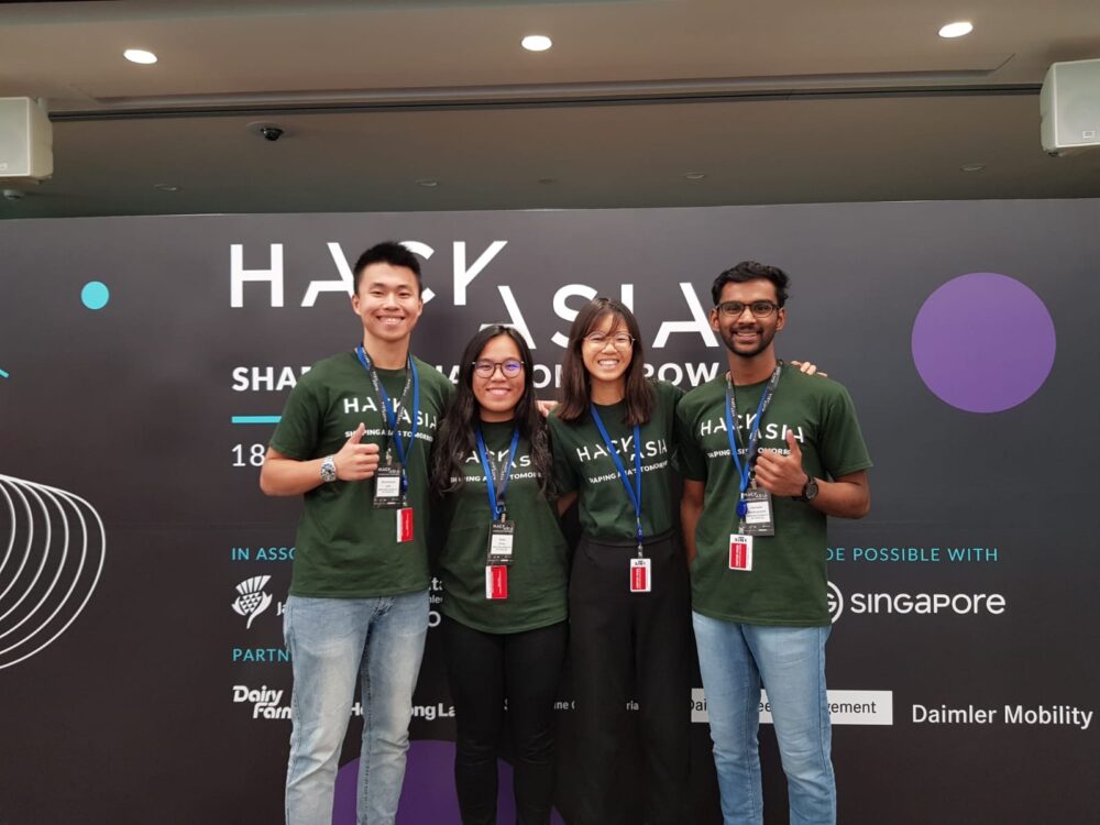 Kaixin (second from right) with her Hack.asia team