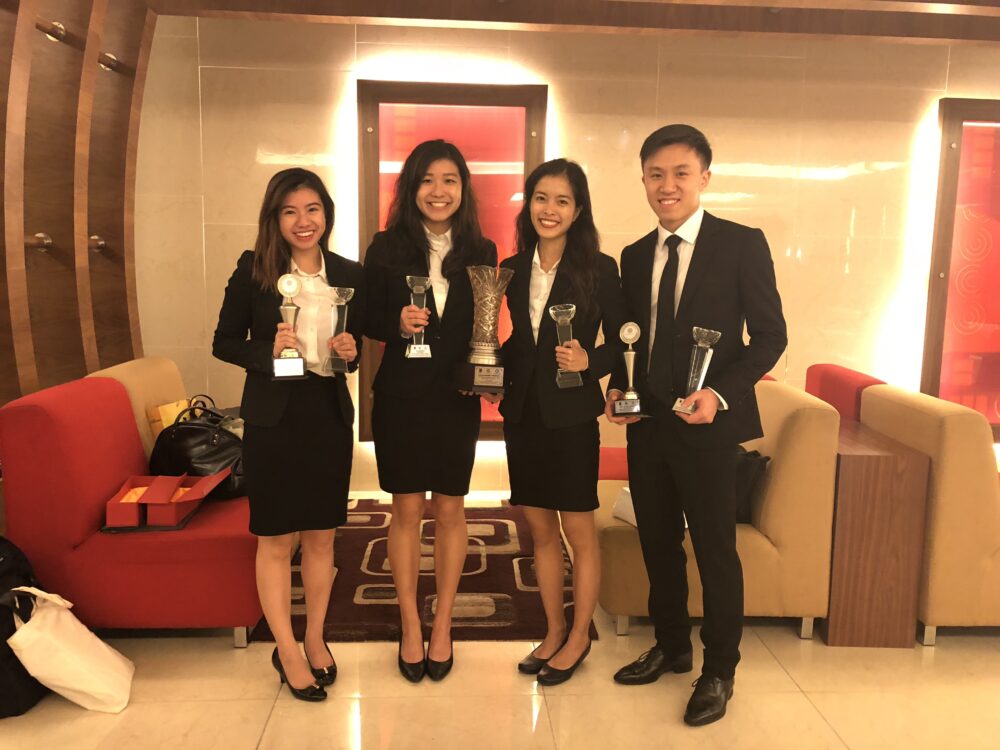 Ryan (extreme right), together with his team mates from NUS Law at the Tun Suffian International Human Rights Law Moot Court Competition 2017. The team emerged as Champions and Ryan was awarded the Best Oralist.