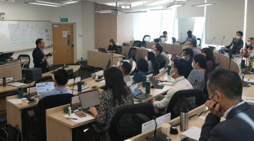 NUS Biz, NUS CNCS and Climate Impact X Successfully Launched Executive Programme on Carbon Trading